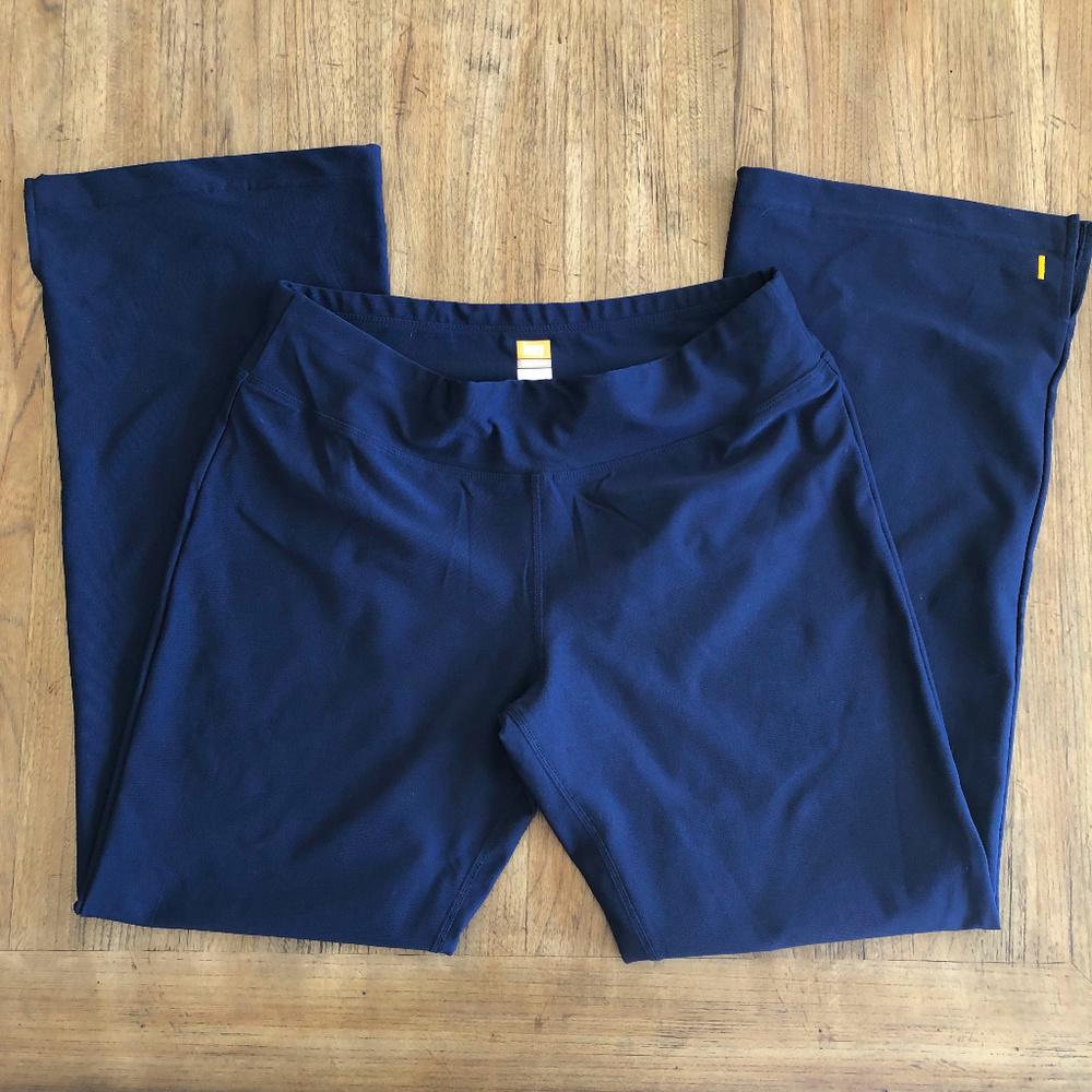 LucyTech Navy Yoga Pants w Bottom Slit Excellent!